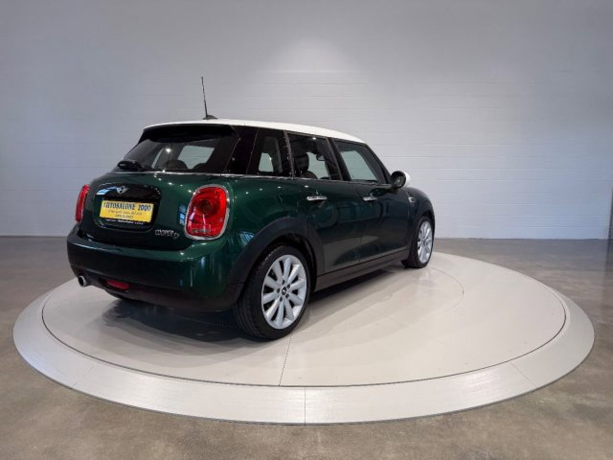 MINI Mini 1.5 Cooper D (5)