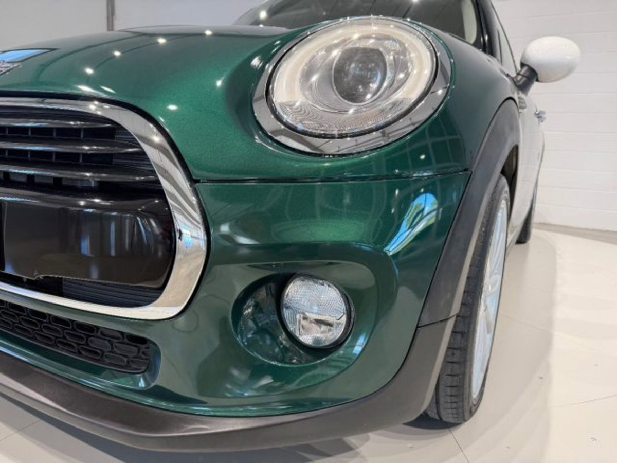 MINI Mini 1.5 Cooper D (9)