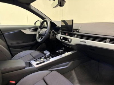 Audi A4 Avant 40 TDI quattro S tronic S line edition (3)
