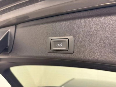Audi A4 Avant 40 TDI quattro S tronic S line edition (7)