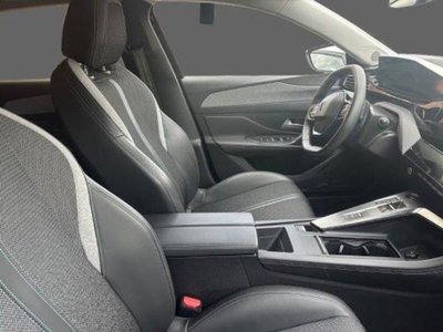 Peugeot 308 BlueHDi 130 S&S EAT8 Allure Pack (3)