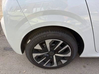 Peugeot 208 1.2 hybrid Active 100cv e-dcs 6 (8)