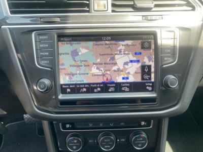 Volkswagen Tiguan 2.0 TDI SCR DSG 4MOTION Executive BMT (19)