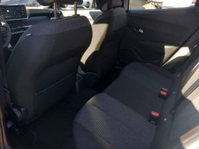 Peugeot 2008 1.2 hybrid Style 145cv e-dcs6 (15)