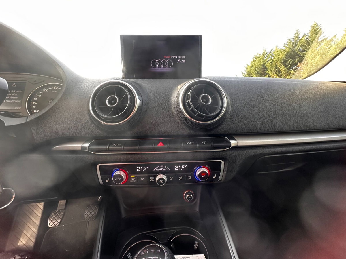 Audi A3 Sportback 2.0 TDI Ambiente (12)