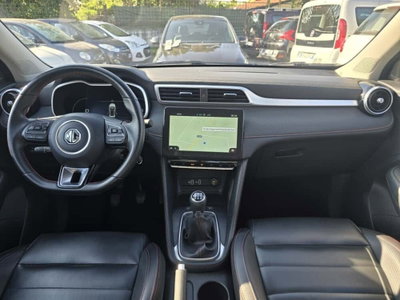Mg ZS ZS 1.5 Luxury (7)