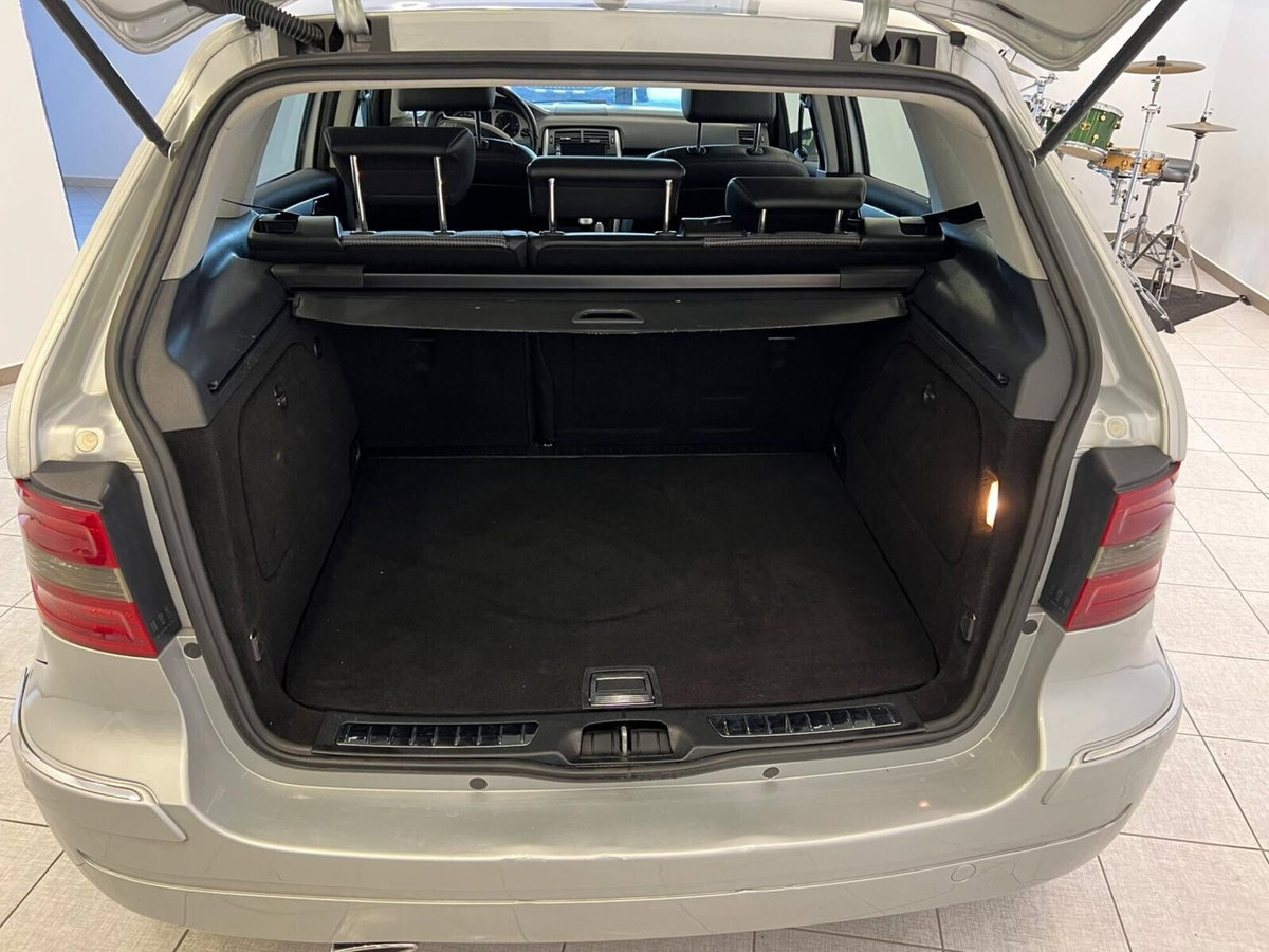 Mercedes-Benz Classe B 180 CDI Sport (10)