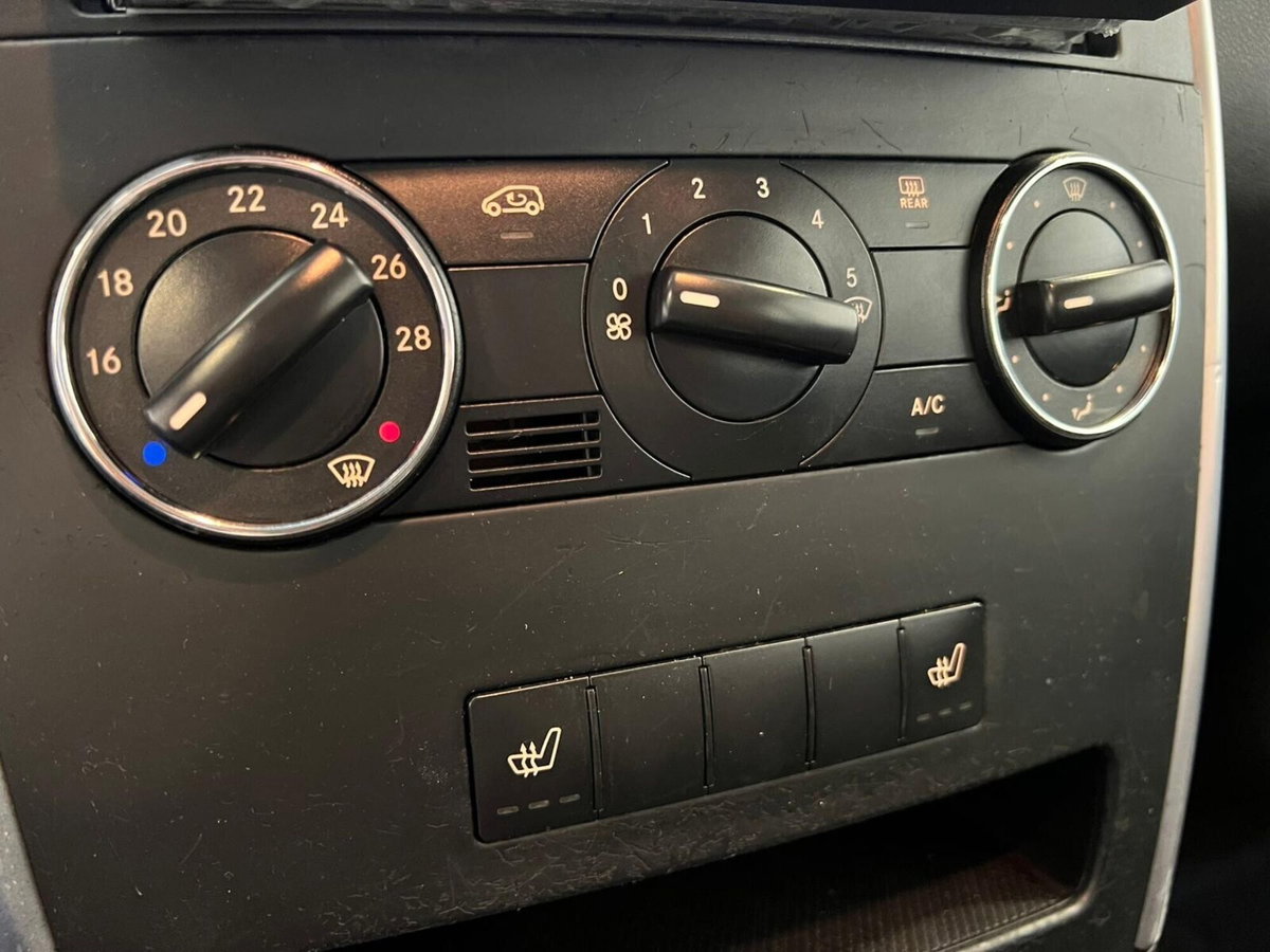 Mercedes-Benz Classe B 180 CDI Sport (18)