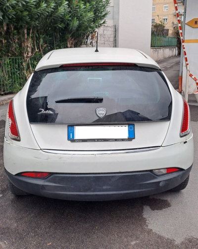 Lancia Delta 1.6 MJT DPF Silver (4)