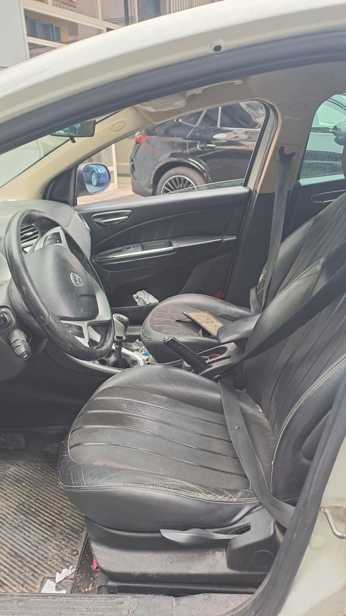 Lancia Delta 1.6 MJT DPF Silver (5)