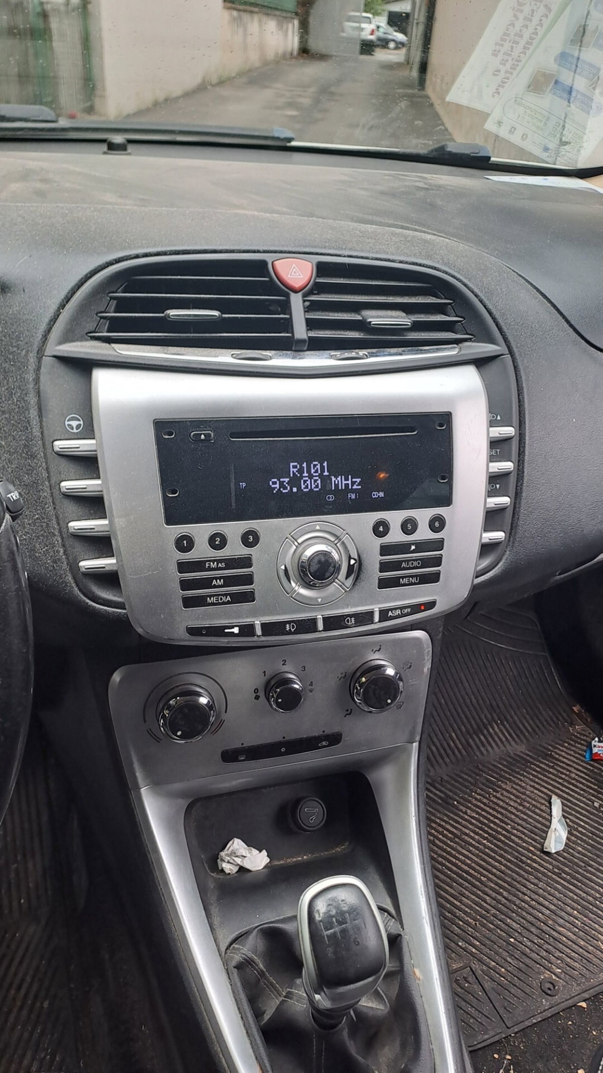 Lancia Delta 1.6 MJT DPF Silver (7)