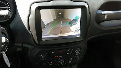 Jeep Renegade 1.3 T4 190CV PHEV 4xe AT6 Limited (11)