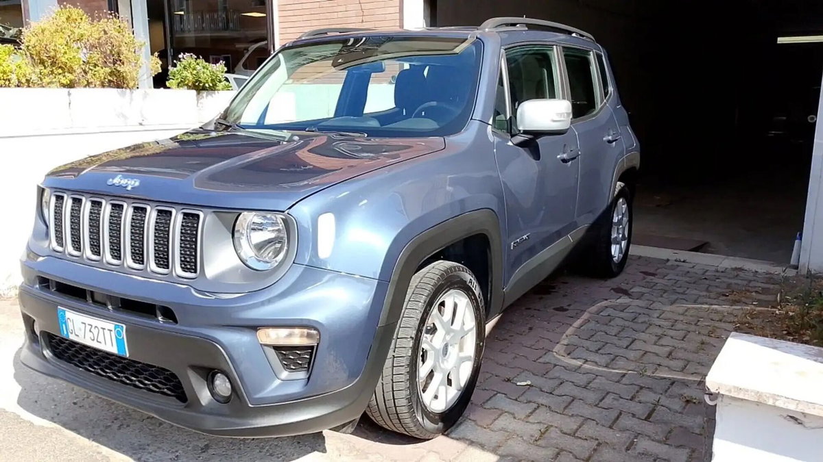 Jeep Renegade 1.3 T4 190CV PHEV 4xe AT6 Limited (2)
