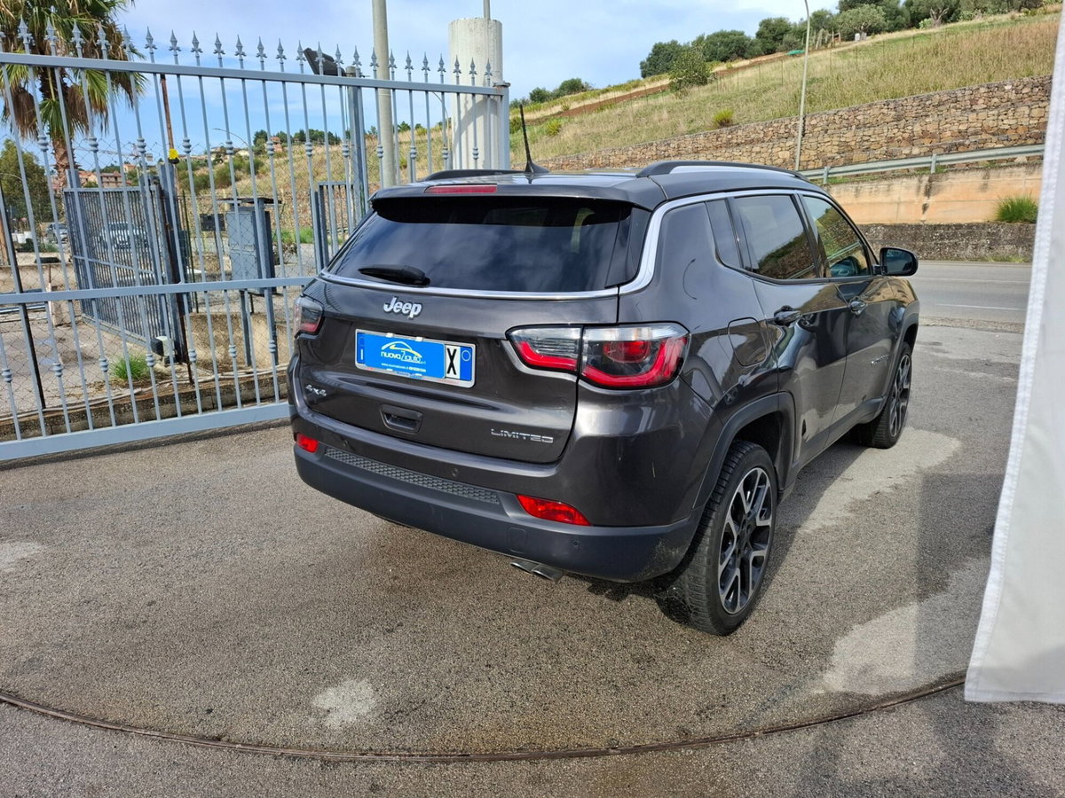 Jeep Compass 2.0 Multijet II 4WD Limited (3)