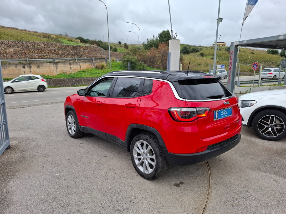 Jeep Compass 1.6 Multijet II 2WD Limited (2)