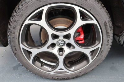 Alfa Romeo Tonale 1.6 Veloce 130cv tct6 (15)