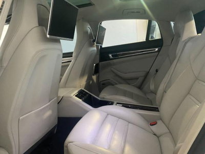 Porsche Panamera 2.9 4 auto (14)