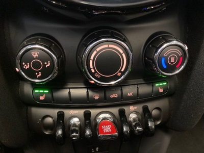 MINI Mini Cabrio 1.5 One Cabrio (14)