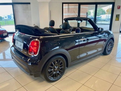 MINI Mini Cabrio 1.5 One Cabrio (5)