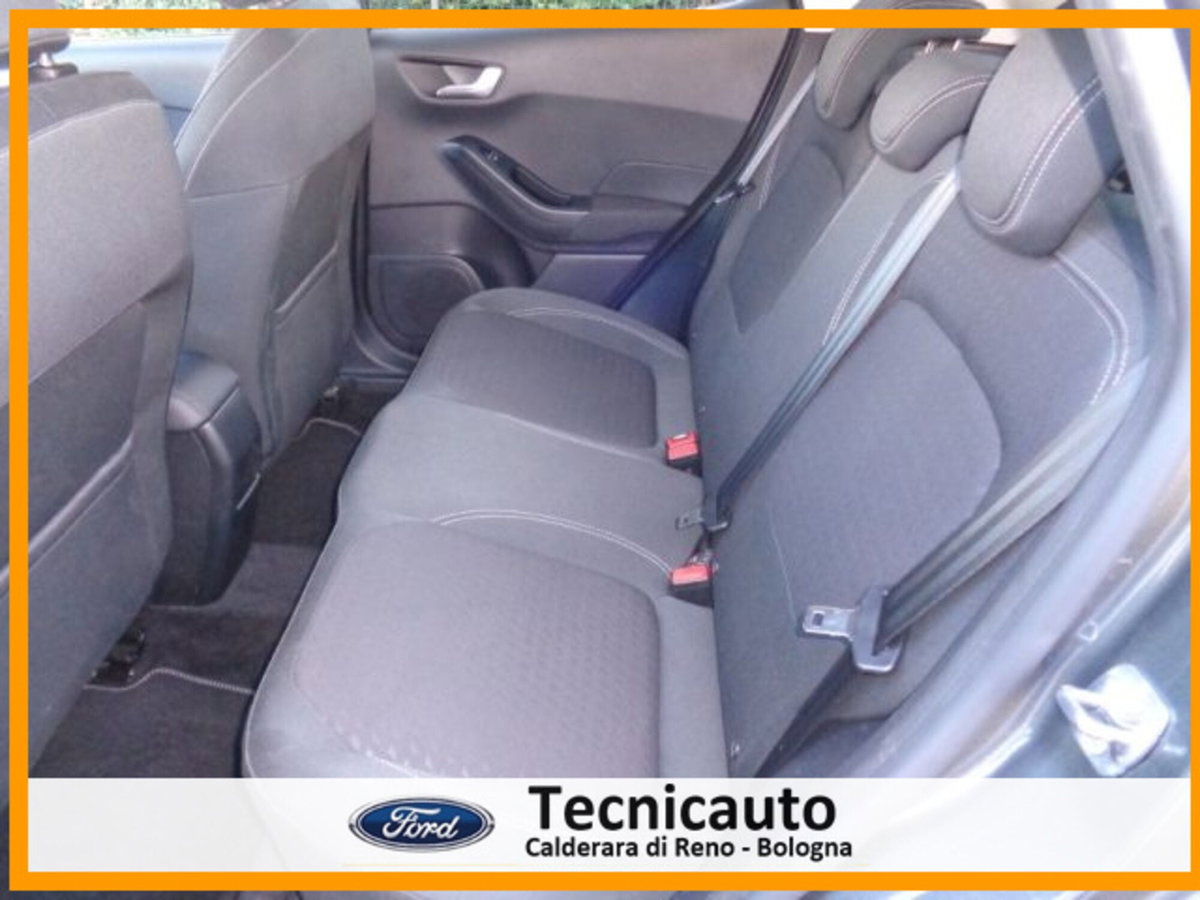 Ford Fiesta 1.1 75 CV 5 porte Titanium (11)