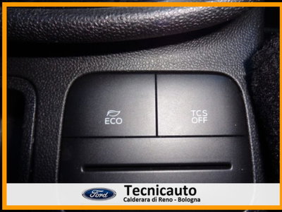 Ford Fiesta 1.1 75 CV 5 porte Titanium (16)