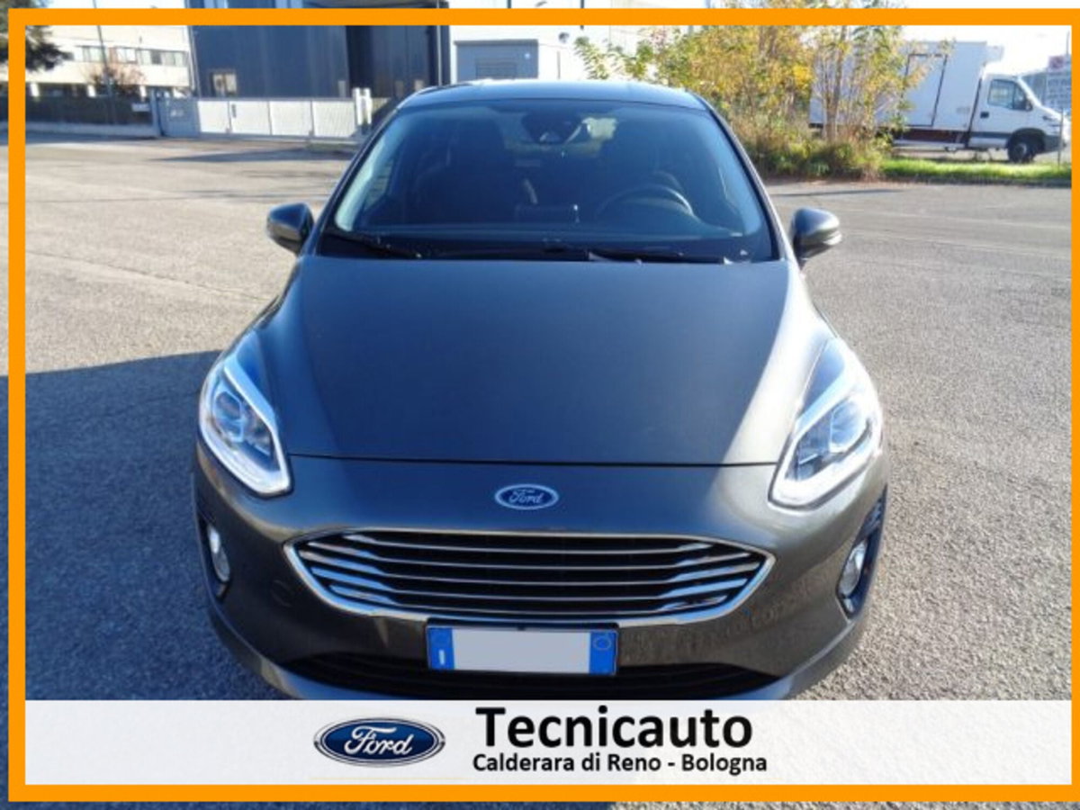 Ford Fiesta 1.1 75 CV 5 porte Titanium (2)