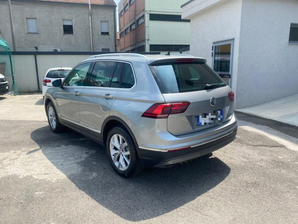 Volkswagen Tiguan 2.0 TDI SCR DSG 4MOTION Executive BMT (3)