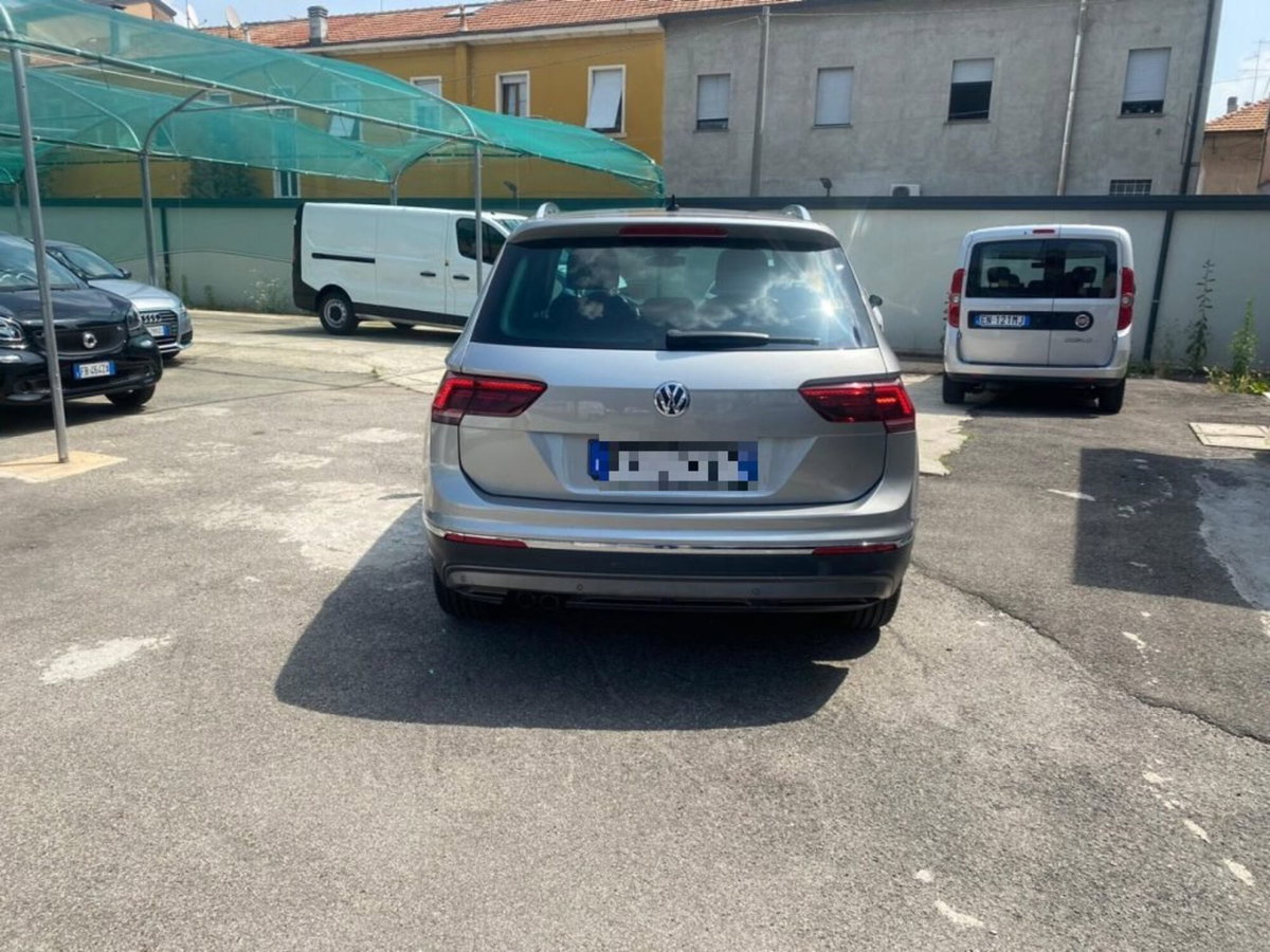 Volkswagen Tiguan 2.0 TDI SCR DSG 4MOTION Executive BMT (4)