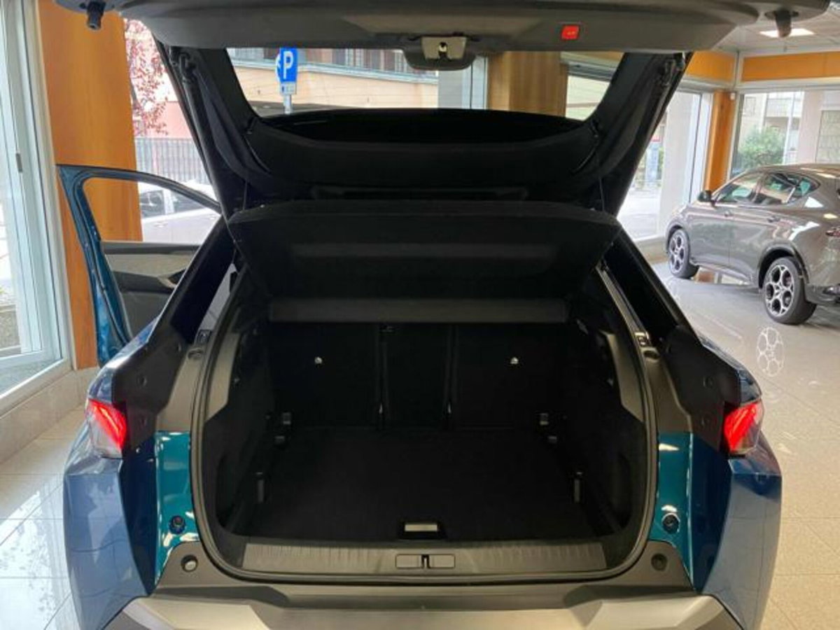 Peugeot 3008 1.2 hybrid Allure Business 145cv e-dcs6 (16)