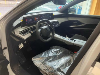 Peugeot 3008 1.2 hybrid Allure Business 145cv e-dcs6 (19)
