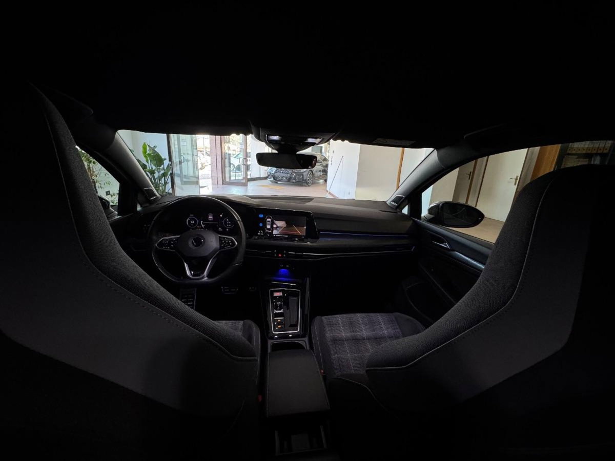 Volkswagen Golf 2.0 TDI GTD DSG (12)