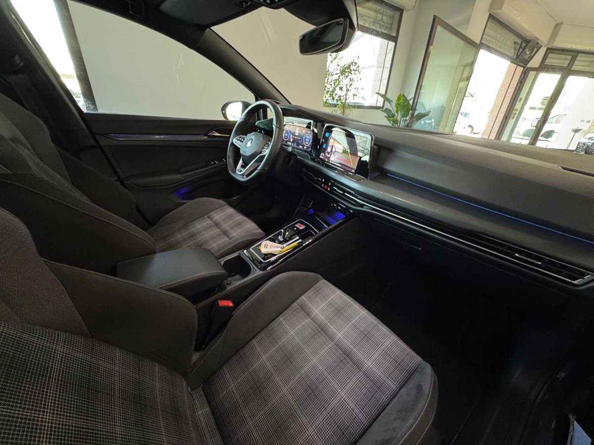 Volkswagen Golf 2.0 TDI GTD DSG (14)