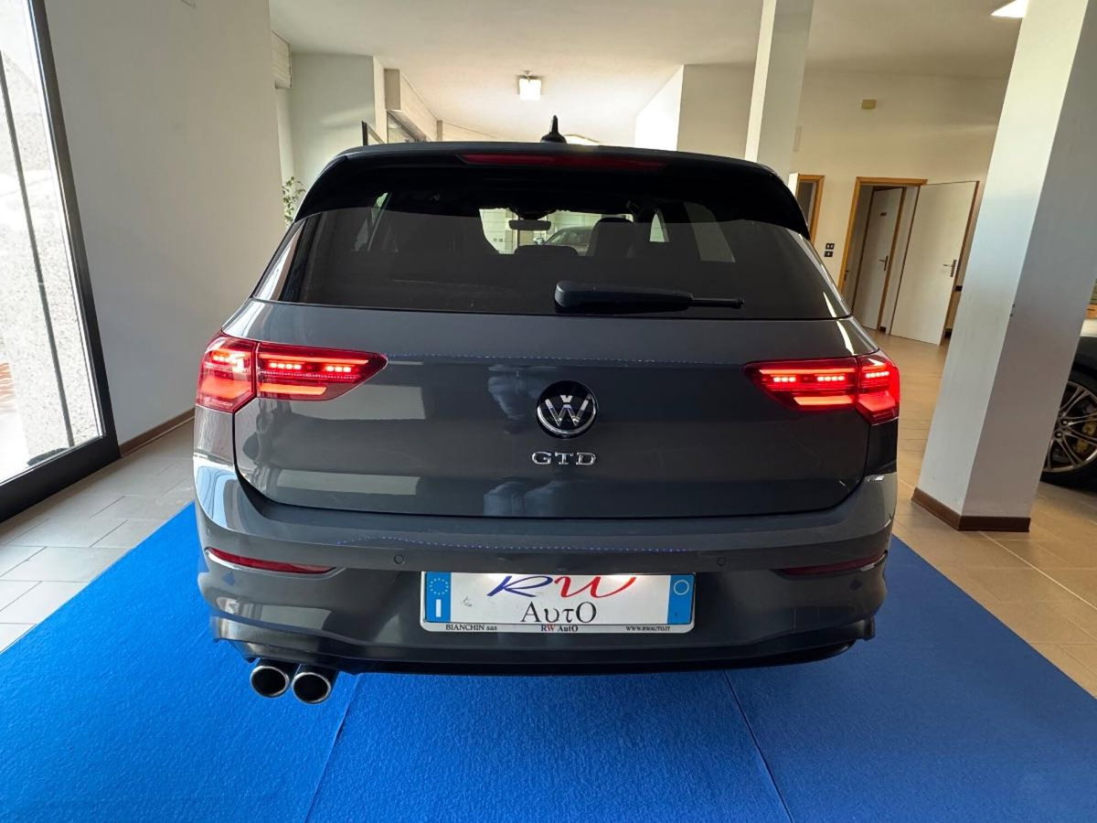 Volkswagen Golf 2.0 TDI GTD DSG (7)