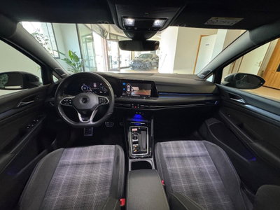 Volkswagen Golf 2.0 TDI GTD DSG (9)