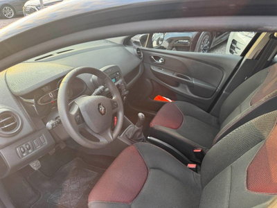 Renault Clio 1.5 dCi 75CV 5 porte Confort (11)
