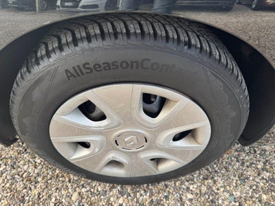 Renault Clio 1.5 dCi 75CV 5 porte Confort (15)