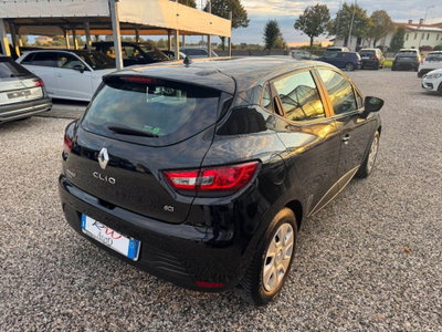 Renault Clio 1.5 dCi 75CV 5 porte Confort (6)
