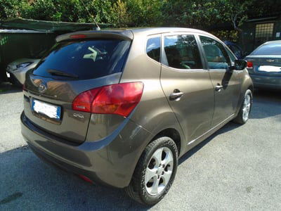 Kia Venga 1.6 CRDi 128CV Cool usata