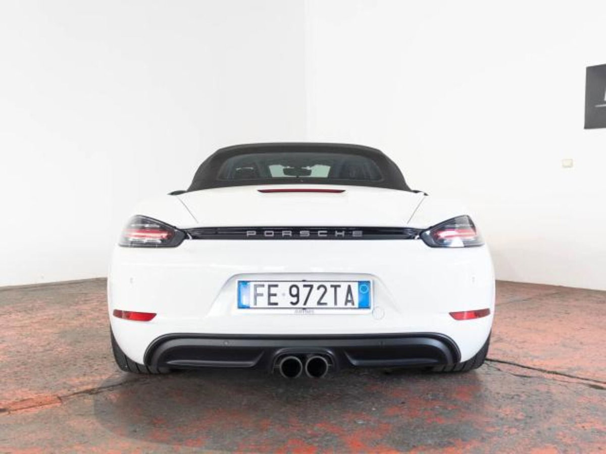 Porsche 718 Boxster  Boxster 2.0 T (6)