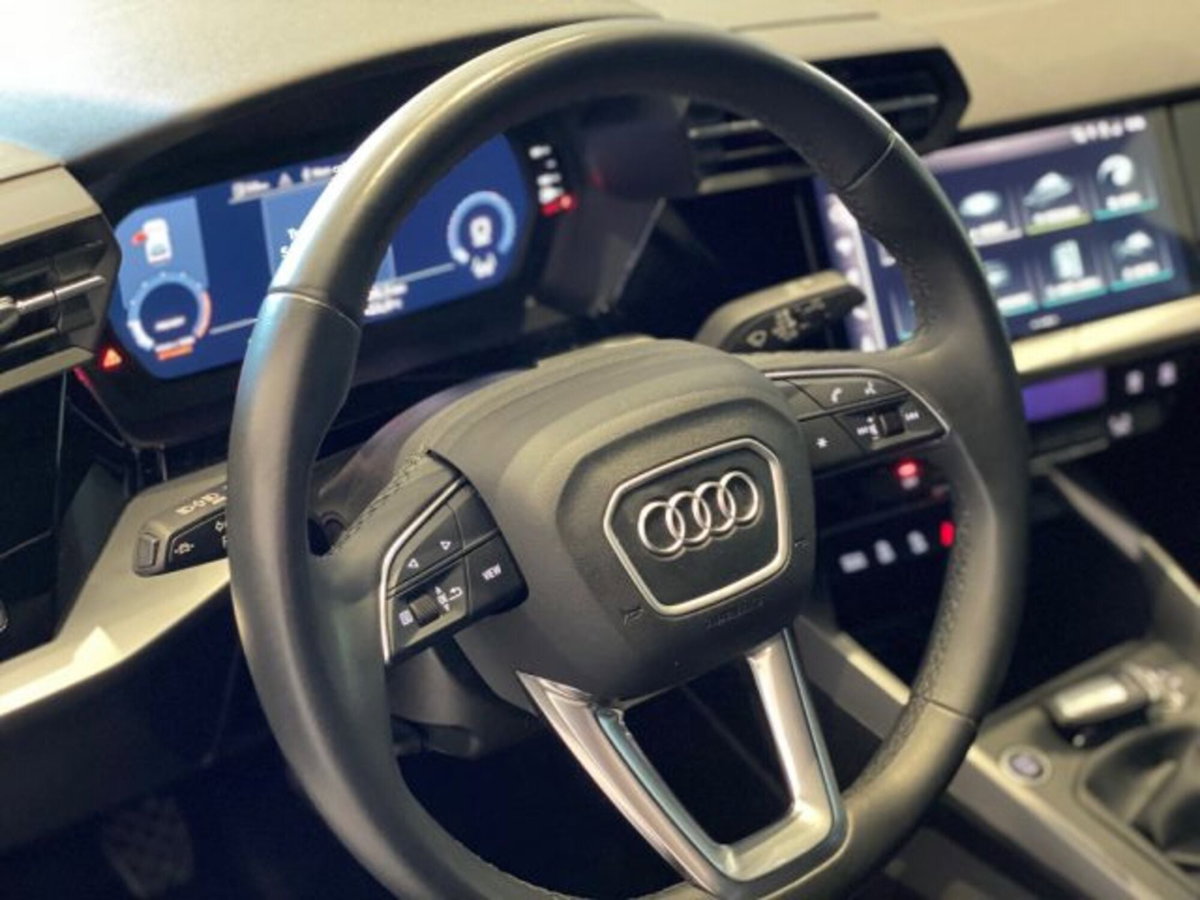 Audi A3 Sedan 30 TFSI S line edition (10)
