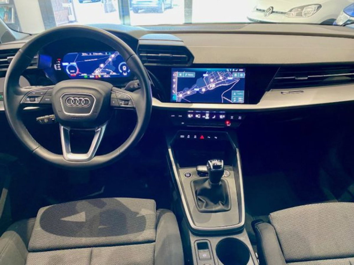 Audi A3 Sedan 30 TFSI S line edition (16)