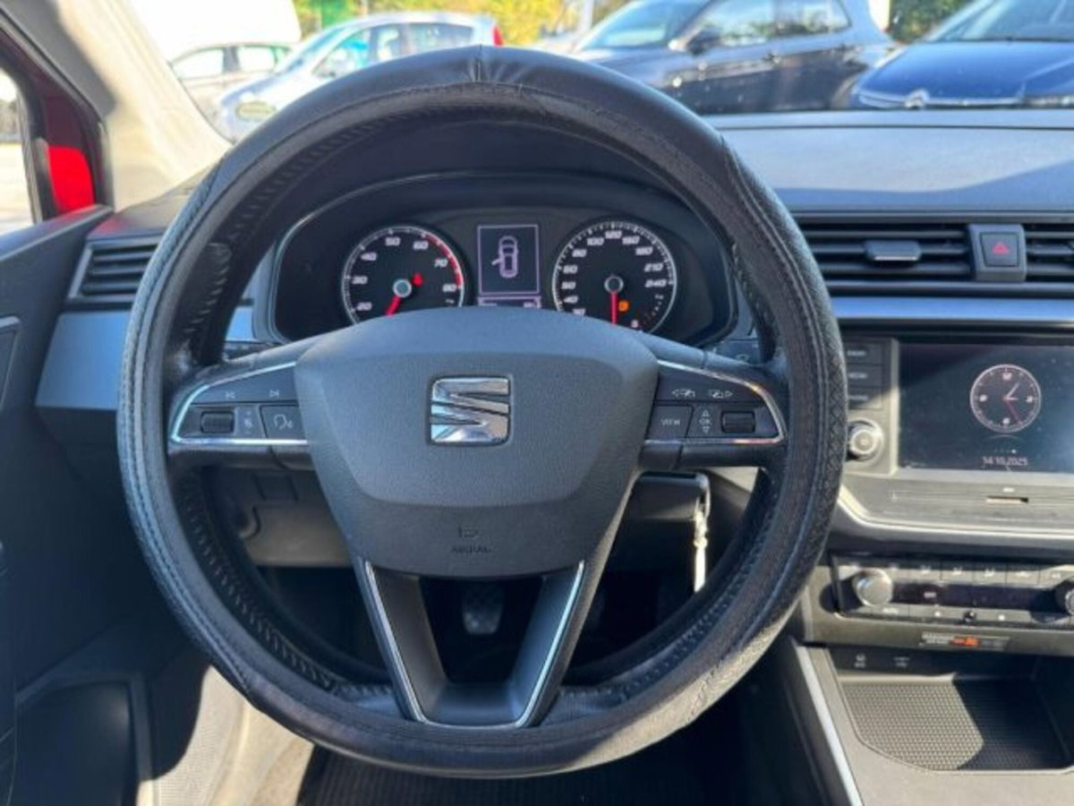 SEAT Arona 1.0 TGI Style (12)