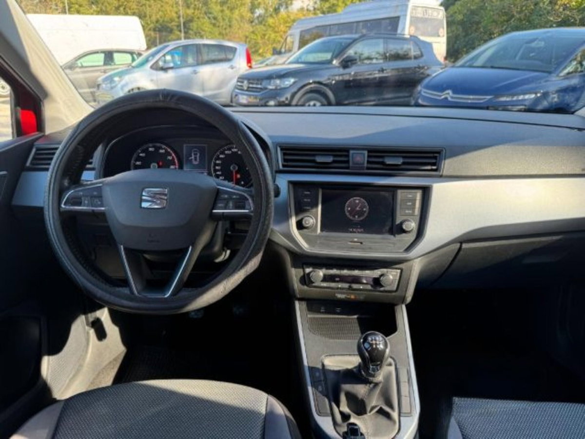 SEAT Arona 1.0 TGI Style (14)