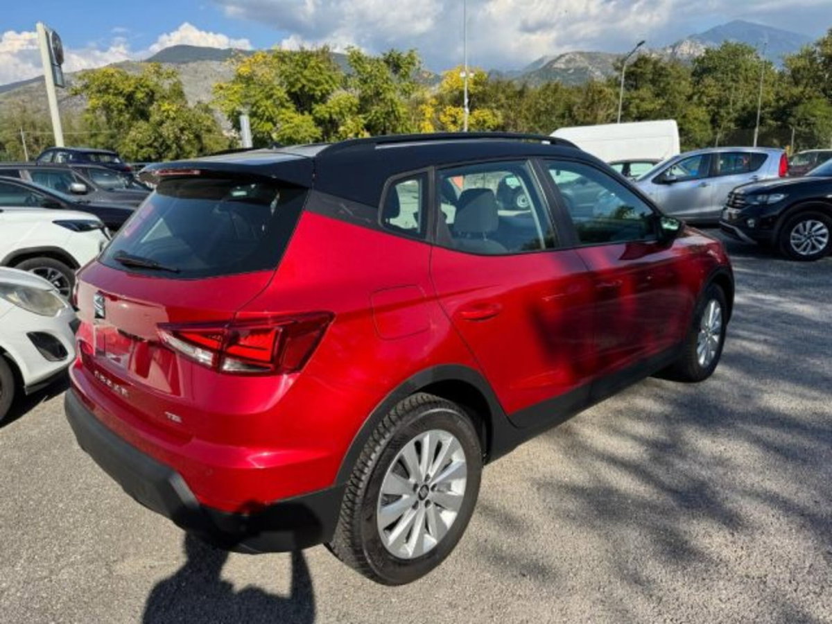 SEAT Arona 1.0 TGI Style (5)