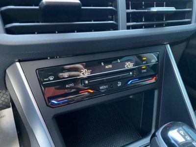Volkswagen Polo 1.0 tsi Edition 95cv dsg (14)
