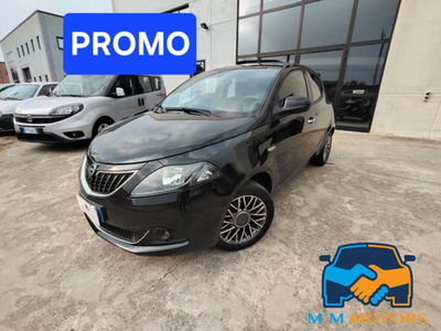 Lancia Ypsilon 1.0 FireFly 5 porte S&S Hybrid Gold Plus usata