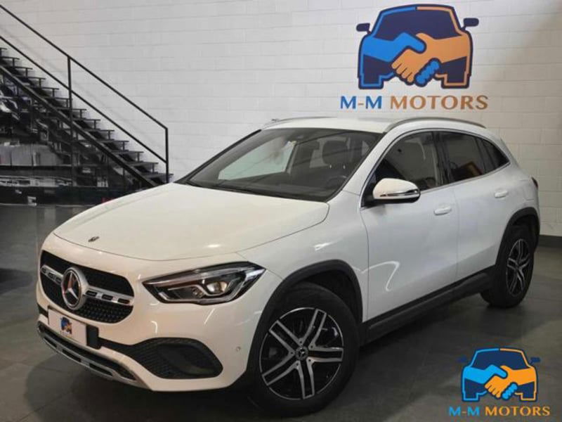 Mercedes-Benz GLA SUV 200 d Progressive Advanced auto