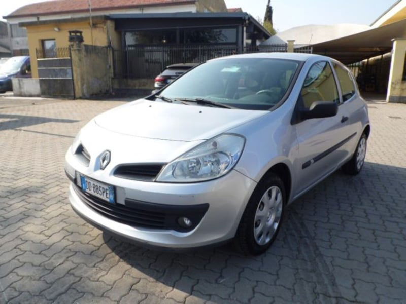 Renault Clio Storia 1.2 16V 3 porte Confort