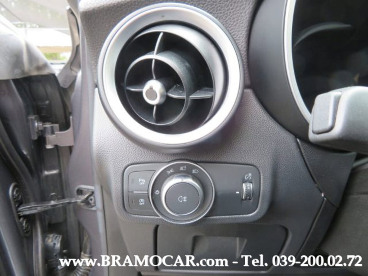 Alfa Romeo Stelvio Stelvio 2.2 Turbodiesel 210 CV AT8 Q4 Ti (17)