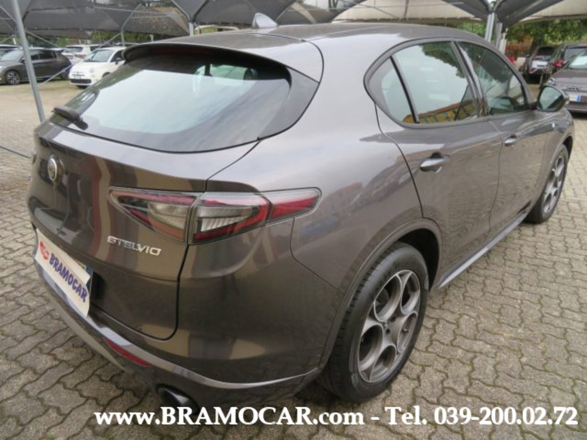 Alfa Romeo Stelvio Stelvio 2.2 Turbodiesel 210 CV AT8 Q4 Ti (6)
